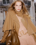 Chloe-2024-8