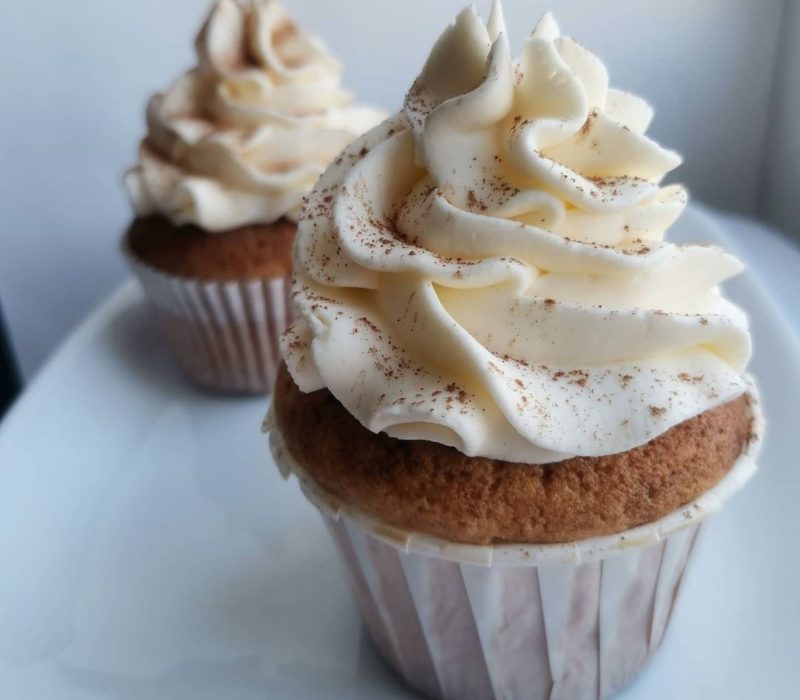 Tiramisu kapkeykləri (kekslər)